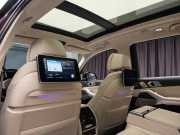 BMW G7X  X7 XDRIVE 40I