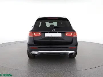 MERCEDES-BENZ GLC 220 d 4M