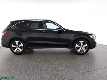 MERCEDES-BENZ GLC 220 d 4M