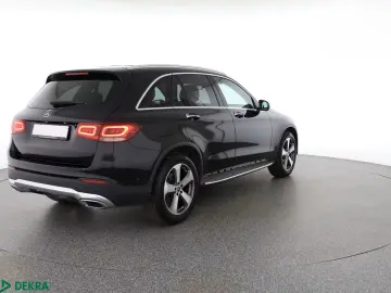 MERCEDES-BENZ GLC 220 d 4M