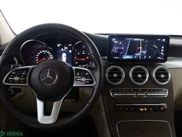 MERCEDES-BENZ GLC 220 d 4M
