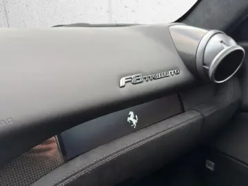 Ferrari F8 Tributo