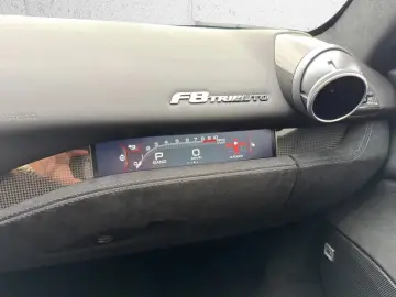 Ferrari F8 Tributo