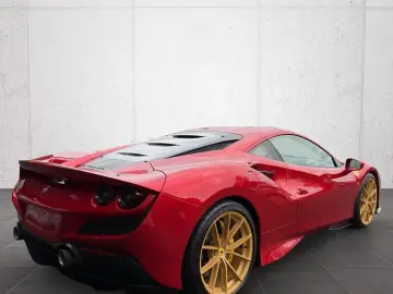 Ferrari F8 Tributo