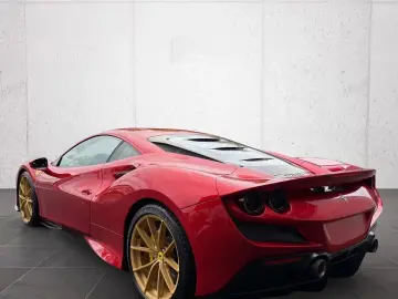 Ferrari F8 Tributo