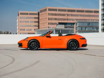 PORSCHE 992.1 Cabrio 3.0 PDK Volleder 14way 21  Sportexh