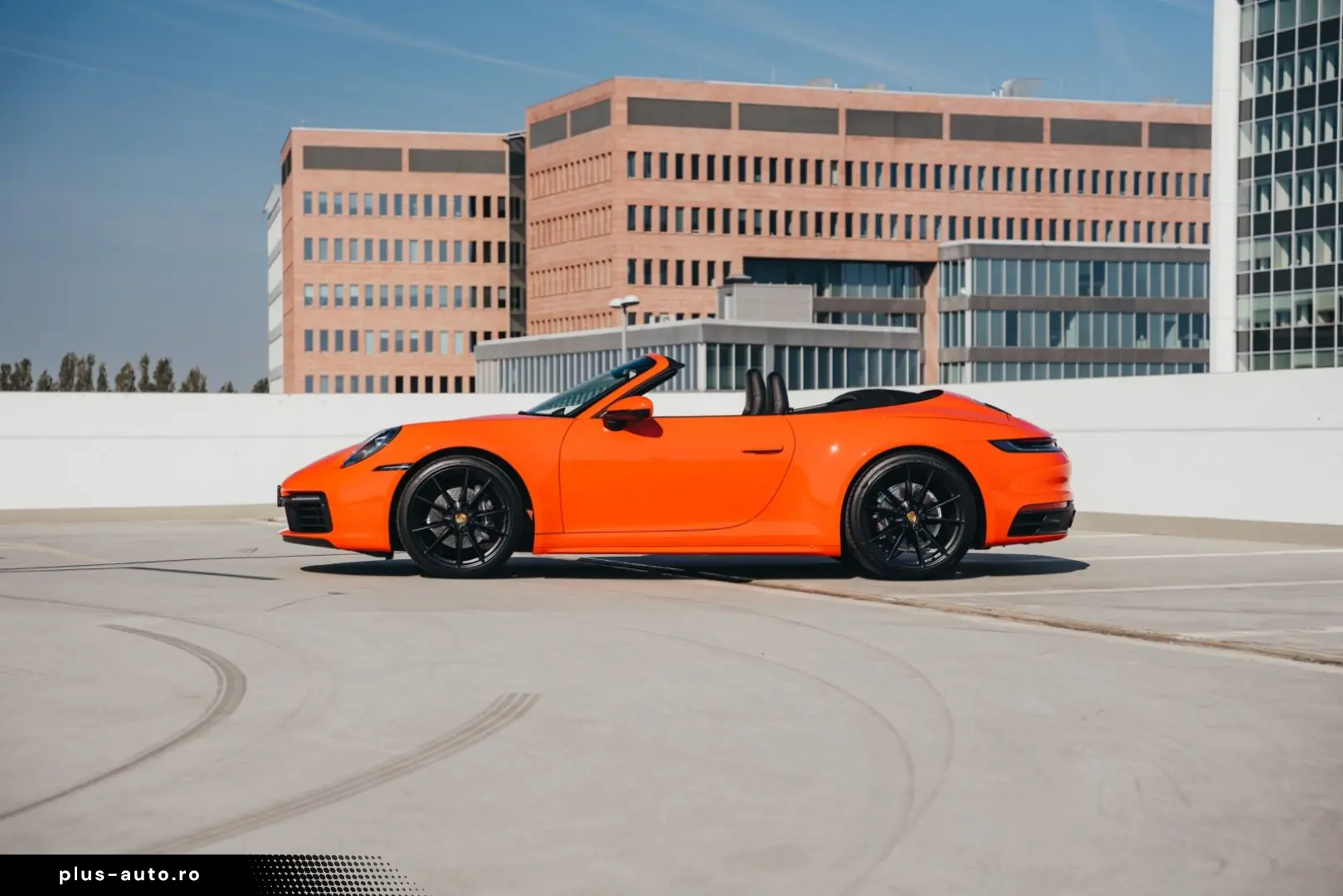 PORSCHE 992.1 Cabrio 3.0 PDK Volleder 14way 21  Sportexh