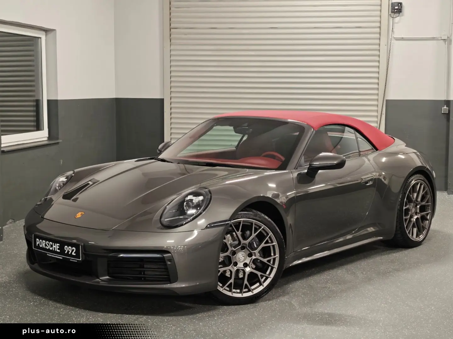 PORSCHE 992 CABRIO 6 TKM   BRD   APPROVED   21 ZOLL