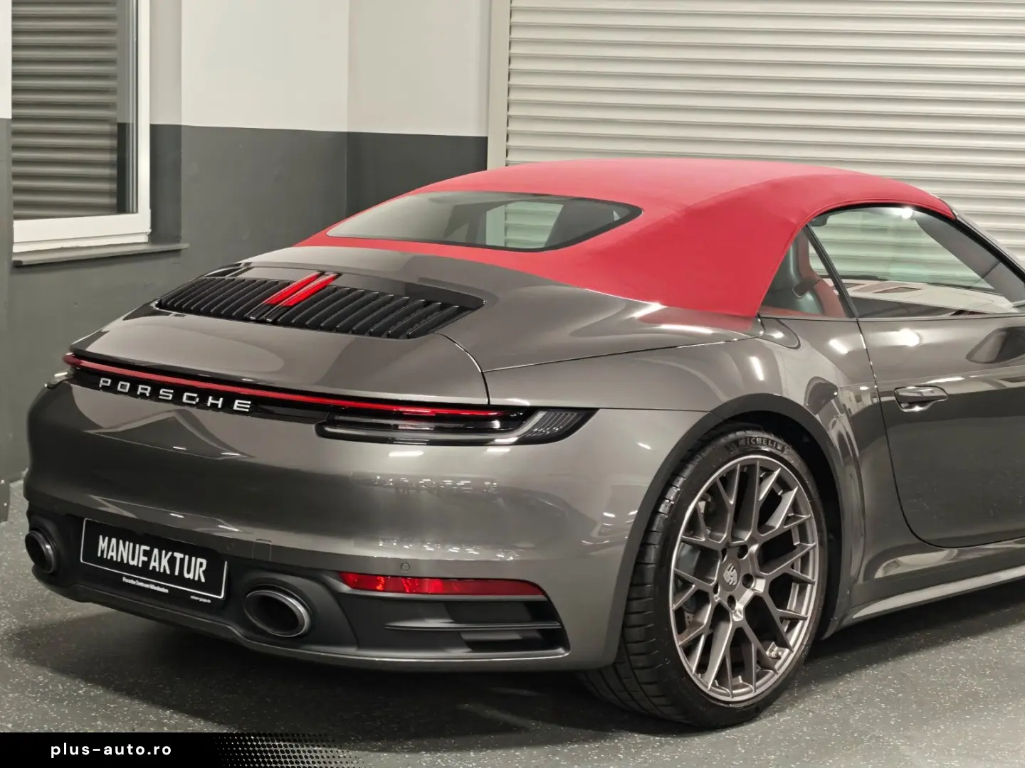 PORSCHE 992 CABRIO 6 TKM   BRD   APPROVED   21 ZOLL