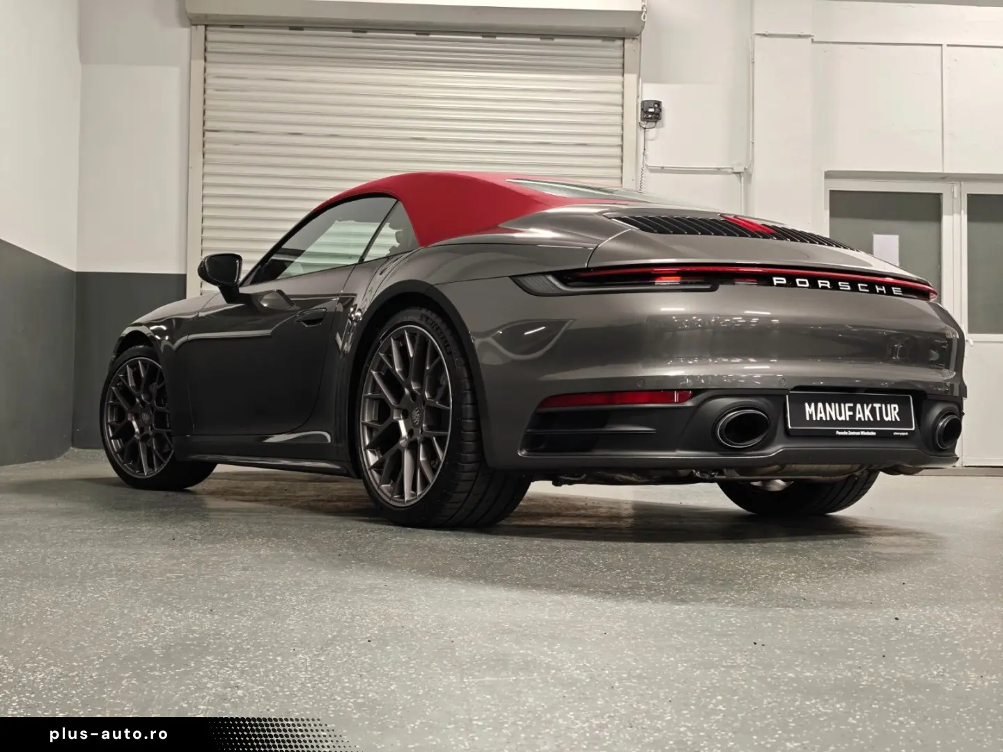 PORSCHE 992 CABRIO 6 TKM   BRD   APPROVED   21 ZOLL