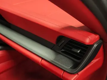 PORSCHE 992 CABRIO 6 TKM   BRD   APPROVED   21 ZOLL
