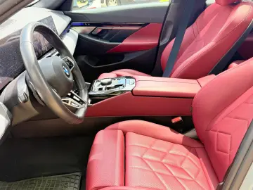 Bmw 520d X-Drive M Pachet Fab.-08.2024 2.0 Diesel 197 Cp