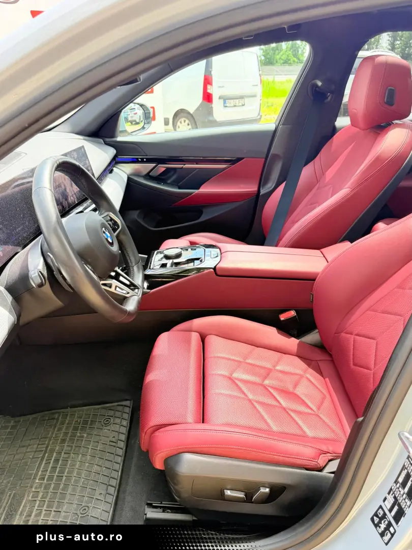 Bmw 520d X-Drive M Pachet Fab.-08.2024 2.0 Diesel 197 Cp