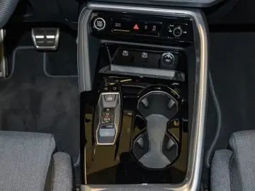 Audi Q5 40 TDI Quattro S Line