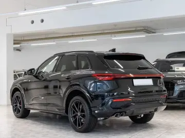 Audi Q5 40 TDI Quattro S Line