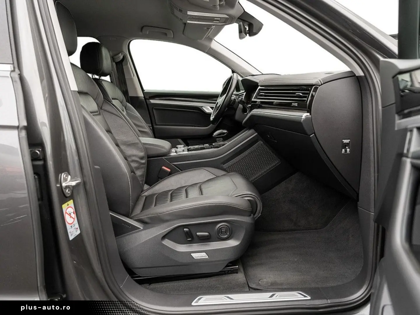 VW Touareg 3.0 V6 TDI Elegance 4M AHK LUFT R-LINE
