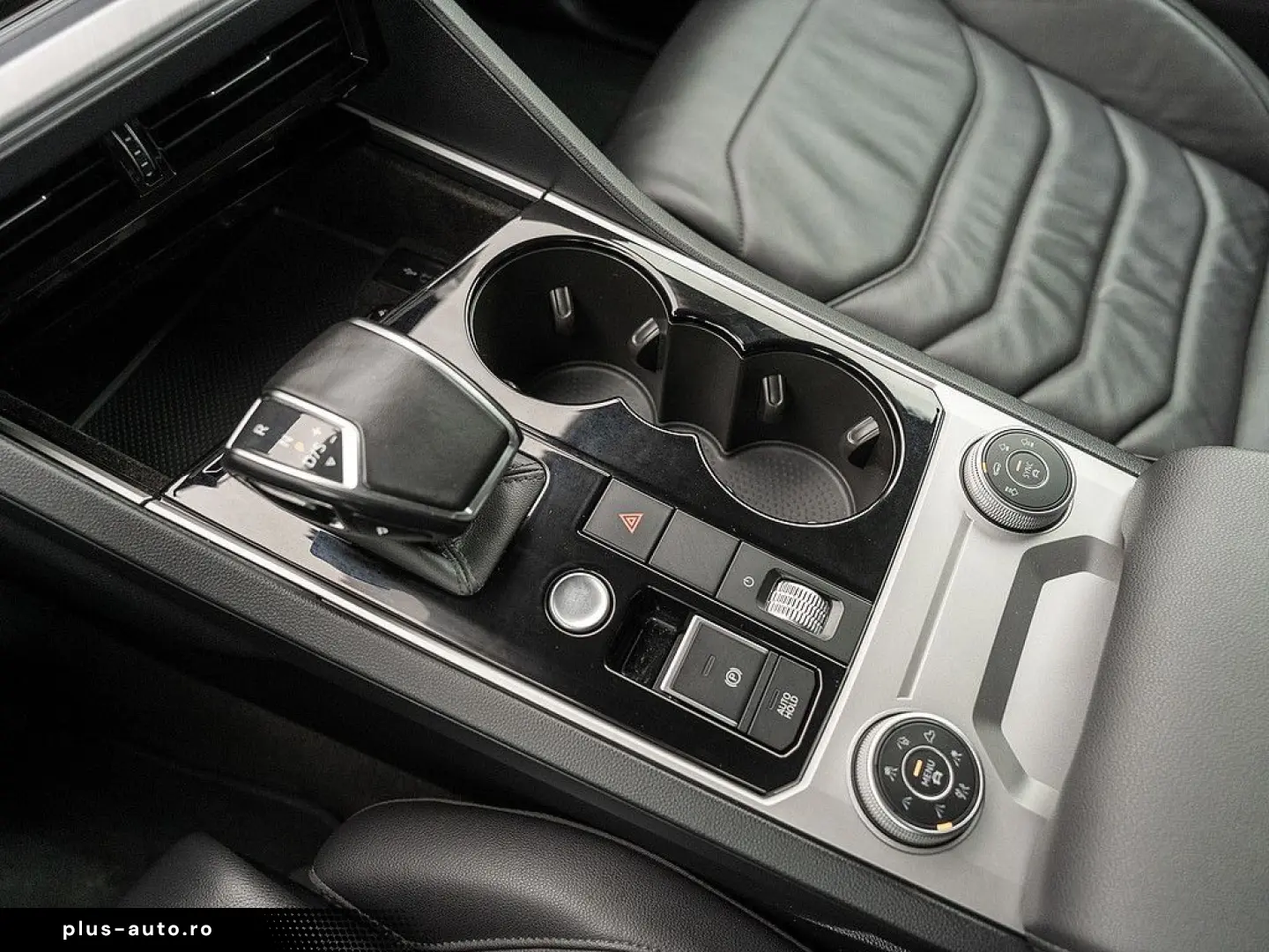 VW Touareg 3.0 V6 TDI Elegance 4M AHK LUFT R-LINE