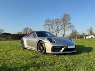 PORSCHE 992 Carrera 4S  Approved  Vollausstattung