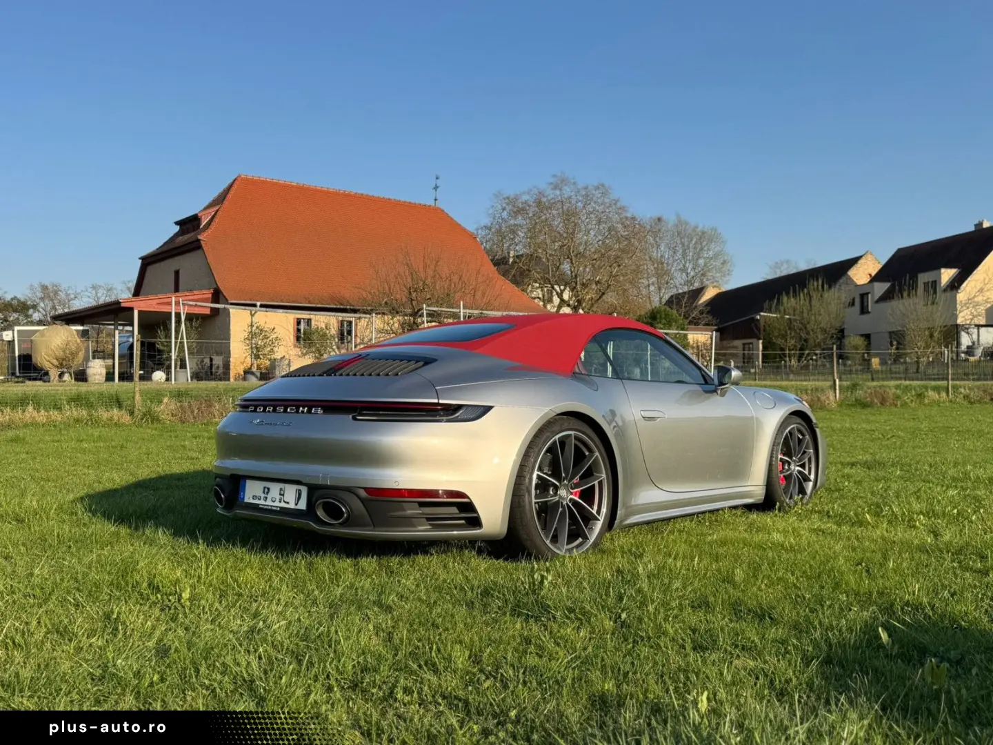 PORSCHE 992 Carrera 4S  Approved  Vollausstattung