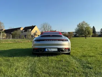 PORSCHE 992 Carrera 4S  Approved  Vollausstattung