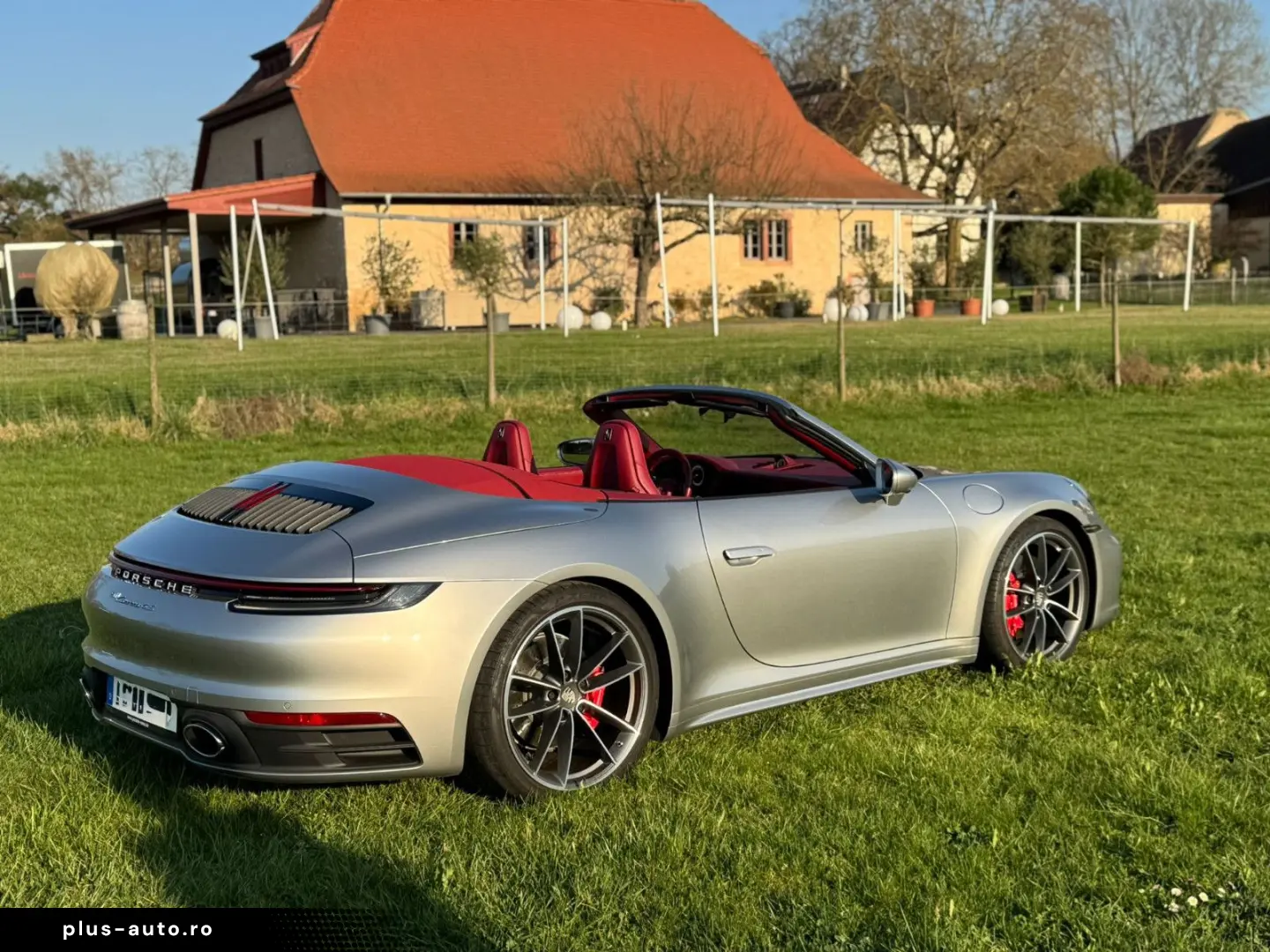 PORSCHE 992 Carrera 4S  Approved  Vollausstattung