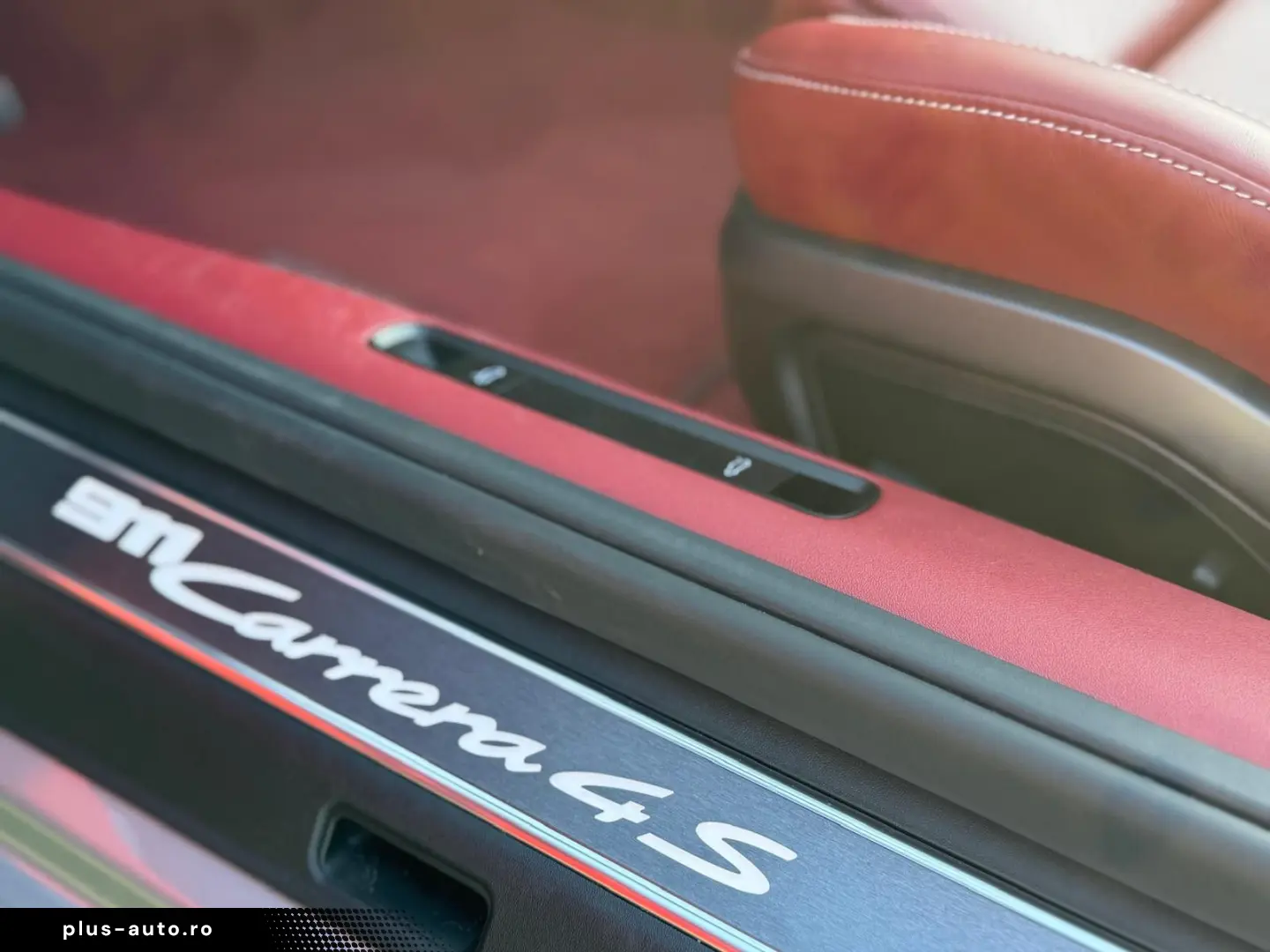 PORSCHE 992 Carrera 4S  Approved  Vollausstattung
