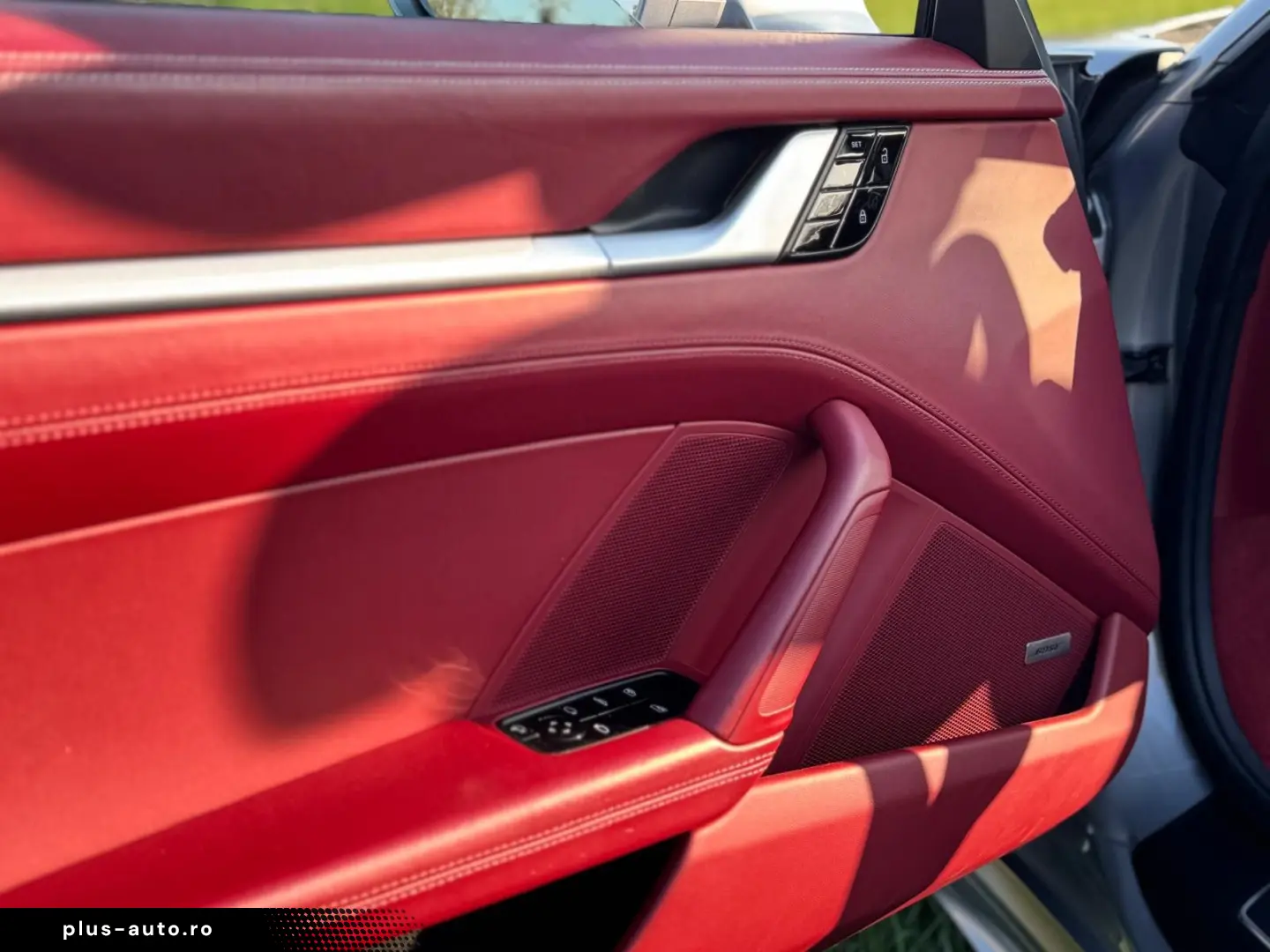 PORSCHE 992 Carrera 4S  Approved  Vollausstattung