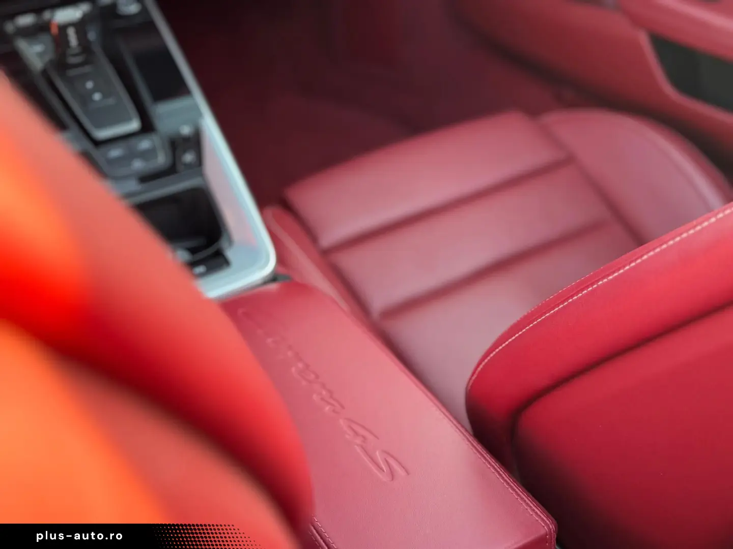 PORSCHE 992 Carrera 4S  Approved  Vollausstattung