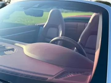 PORSCHE 992 Carrera 4S  Approved  Vollausstattung