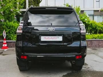 Toyota Land Cruiser 150 Series