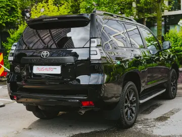 Toyota Land Cruiser 150 Series