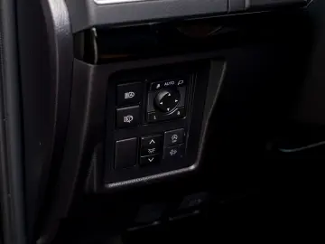 Toyota Land Cruiser 150 Series
