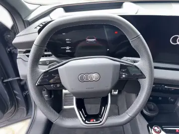 Audi SQ6 Sportback e-tron EDITION ONE GREY
