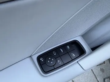 PORSCHE 911 Carrera S Cabriolet LIFT SPORTABGAS SITZBELÜ