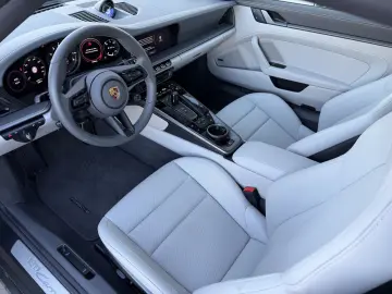 PORSCHE 911 Carrera S Cabriolet LIFT SPORTABGAS SITZBELÜ