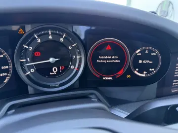 PORSCHE 911 Carrera S Cabriolet LIFT SPORTABGAS SITZBELÜ