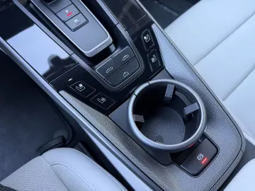 PORSCHE 911 Carrera S Cabriolet LIFT SPORTABGAS SITZBELÜ