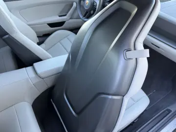 PORSCHE 911 Carrera S Cabriolet LIFT SPORTABGAS SITZBELÜ