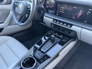 PORSCHE 911 Carrera S Cabriolet LIFT SPORTABGAS SITZBELÜ