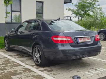 Mercedes Benz E klasse 2010 220 CDI