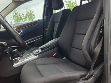 Mercedes Benz E klasse 2010 220 CDI