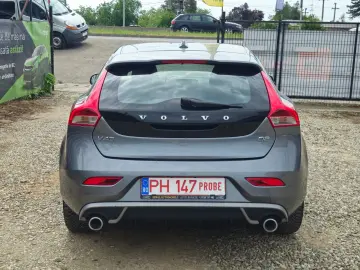 Volvo V40 2015 2.0 D2 R-Design