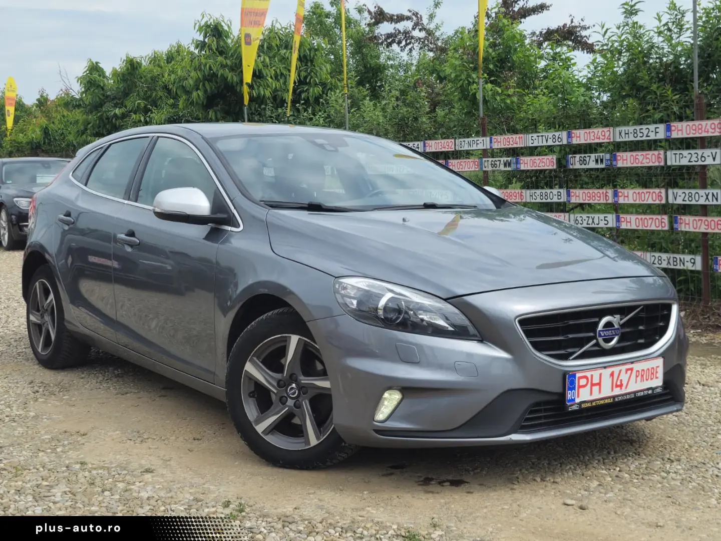 Volvo V40 2015 2.0 D2 R-Design