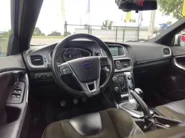 Volvo V40 2015 2.0 D2 R-Design