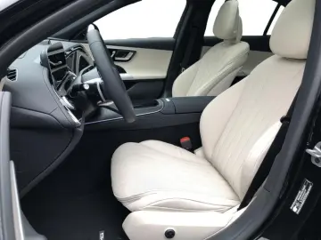 MERCEDES-BENZ E 220 d AMG