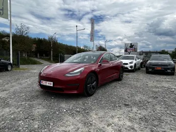 Tesla Model 3 Long Range Dual Motor AWD
