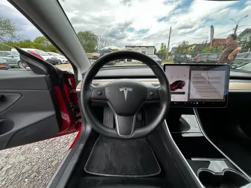 Tesla Model 3 Long Range Dual Motor AWD