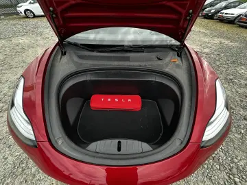 Tesla Model 3 Long Range Dual Motor AWD