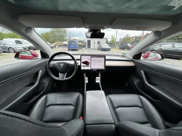 Tesla Model 3 Long Range Dual Motor AWD