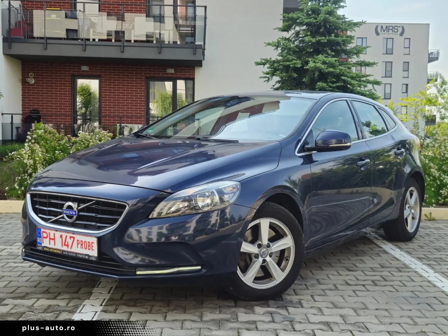 Volvo V40 2.0 D4 Momentum 2014